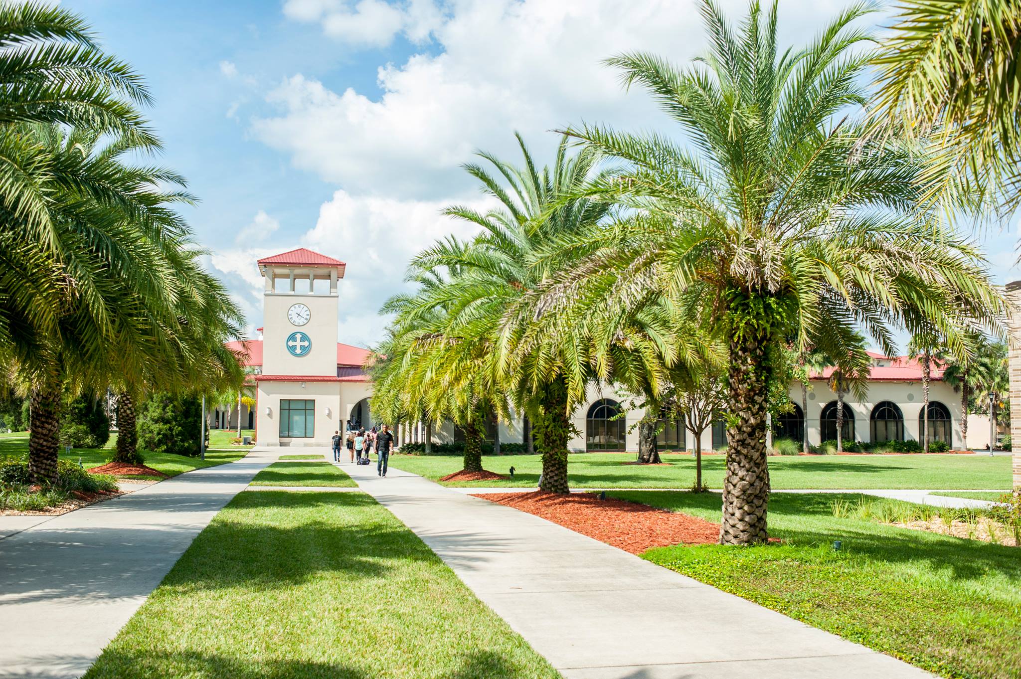 Catholic High School Students Invited to Learn about Scholarship & “Instant Admit”